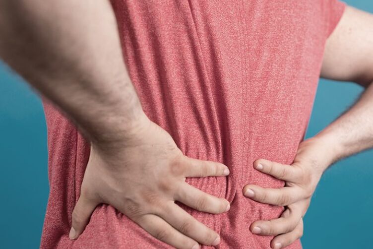 bel bölgesinde sırt ağrısı nedenleri